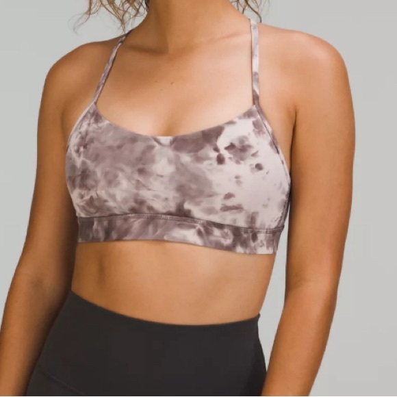Lululemon diamond dye flow y Nulu bra size 8 purple - Picture 1 of 8